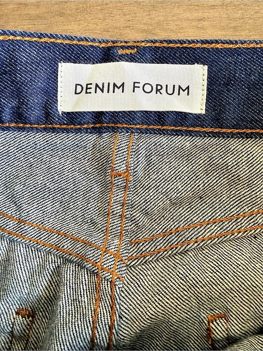 Aritzia Denim Forum The Farrah Hi-Rise Wide Leg Jeans in Blue Waist 29 NWT - Picture 7 of 14